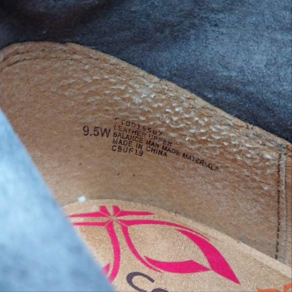 Comfortiva Corry Boots - Picture 5 of 8